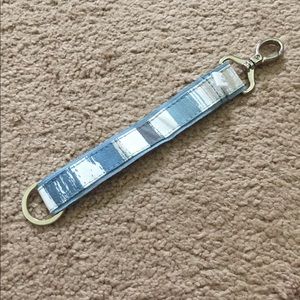 Thirty-one hang it up fob